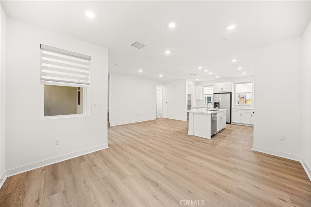 3575 E Indigo Privado