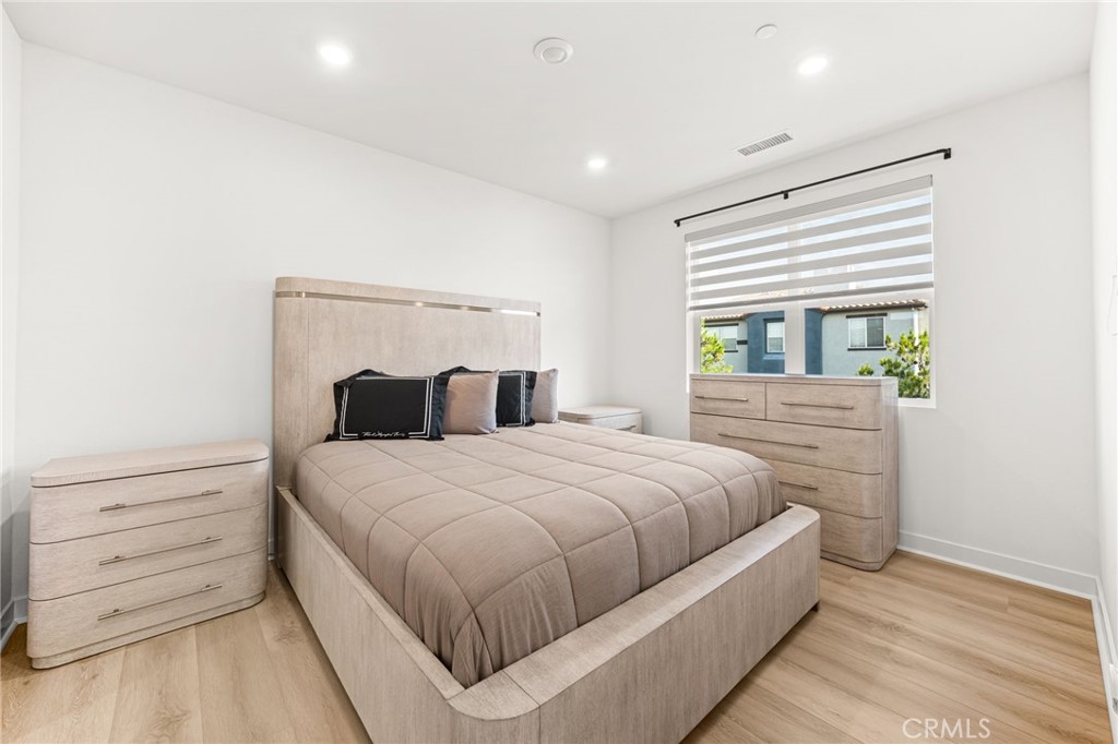 3575 E Indigo Privado
