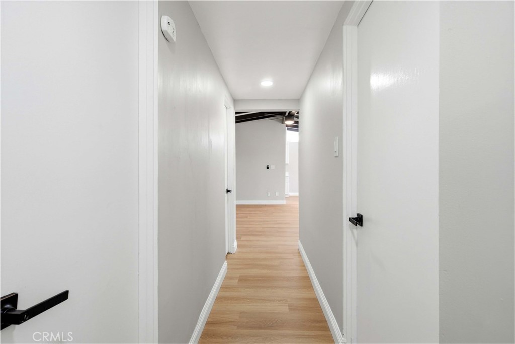 1210 Tejon
