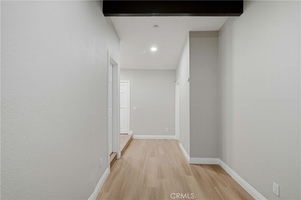 1210 Tejon