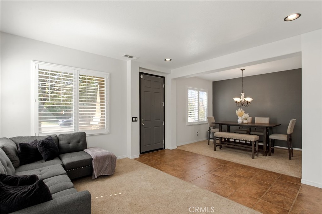 2307 Cornflower Way