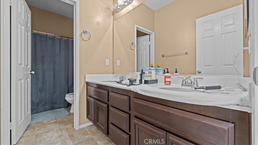 15876 Parkhouse