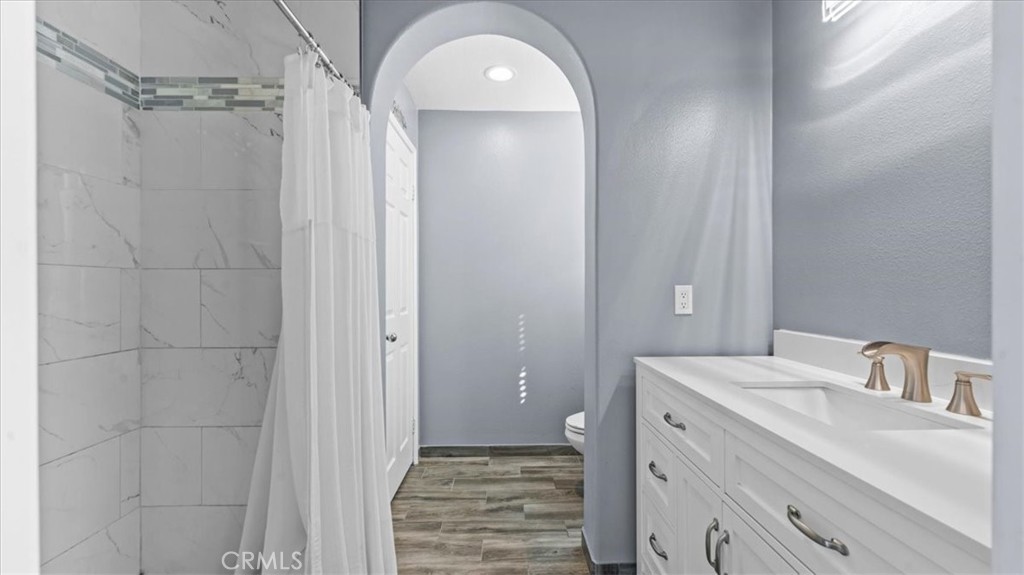 15876 Parkhouse