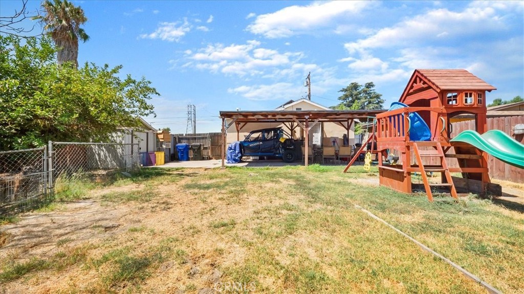 579 Flores Street