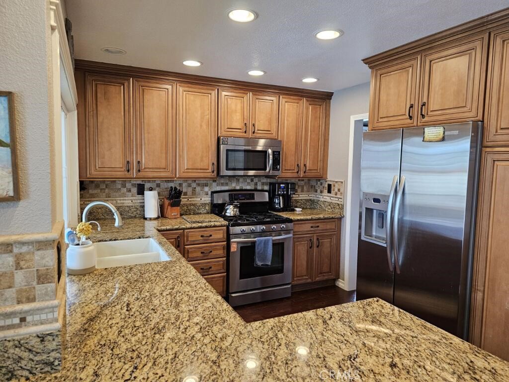 28005 Carnegie Avenue