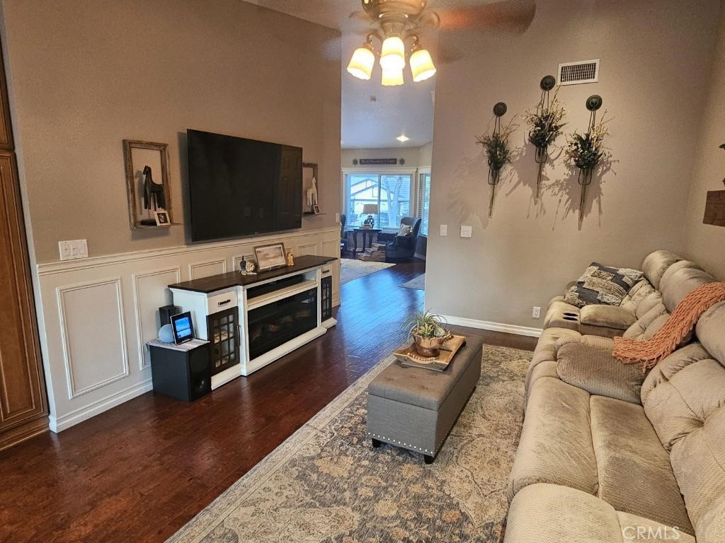 28005 Carnegie Avenue