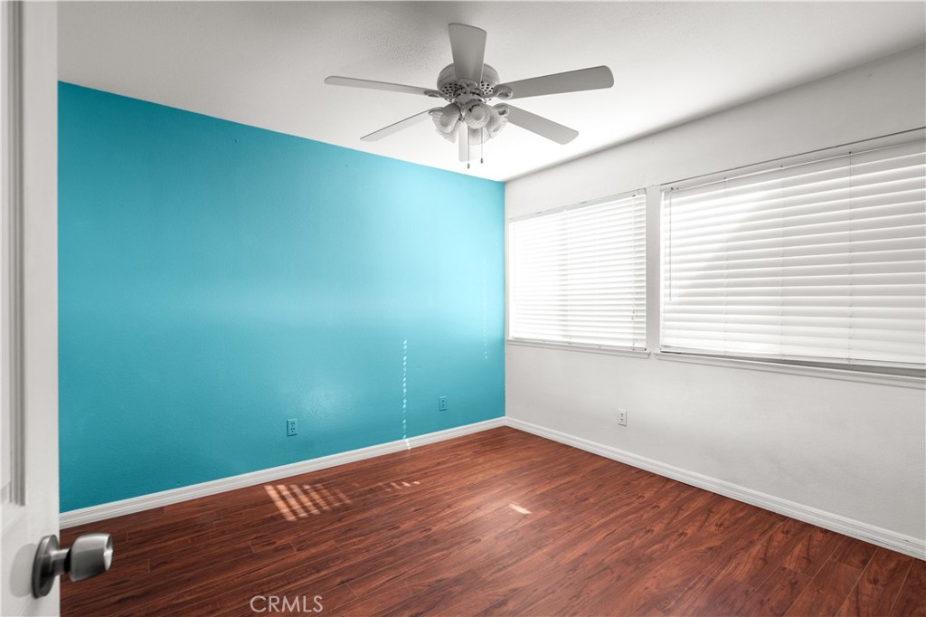 2638 S Sandpiper Avenue