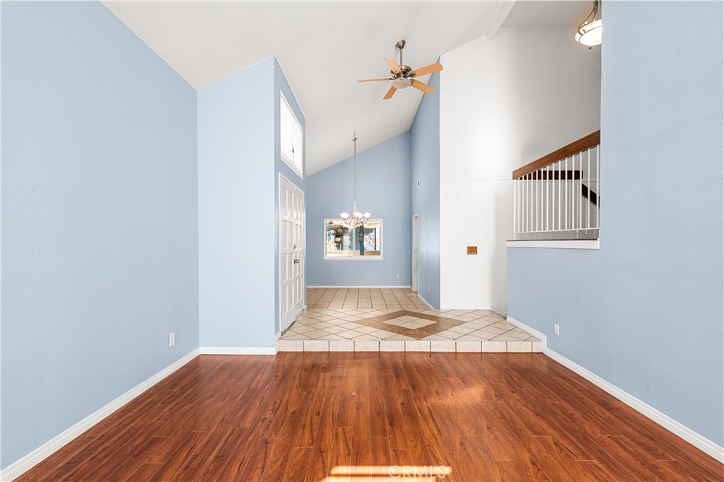 2638 S Sandpiper Avenue