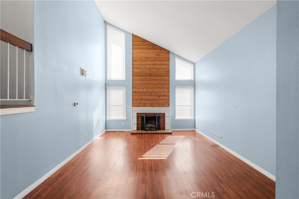 2638 S Sandpiper Avenue