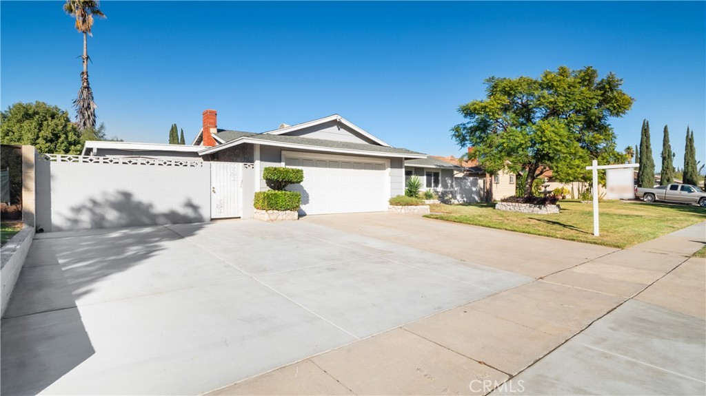 998 W Grove Street