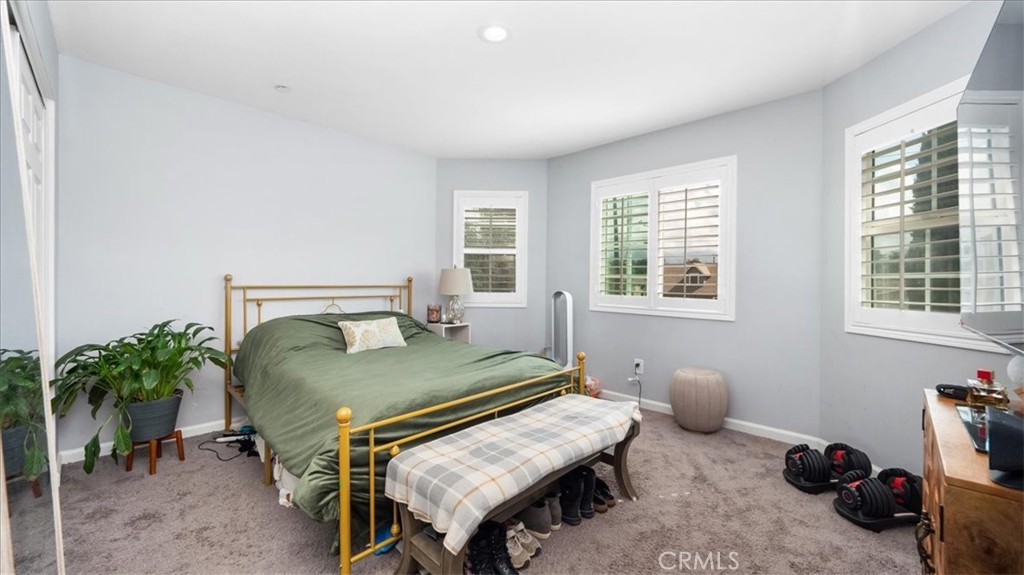1027 6th Street