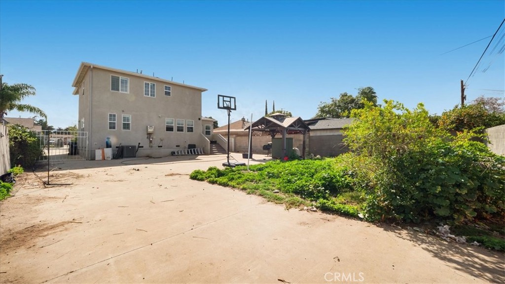 1027 6th Street
