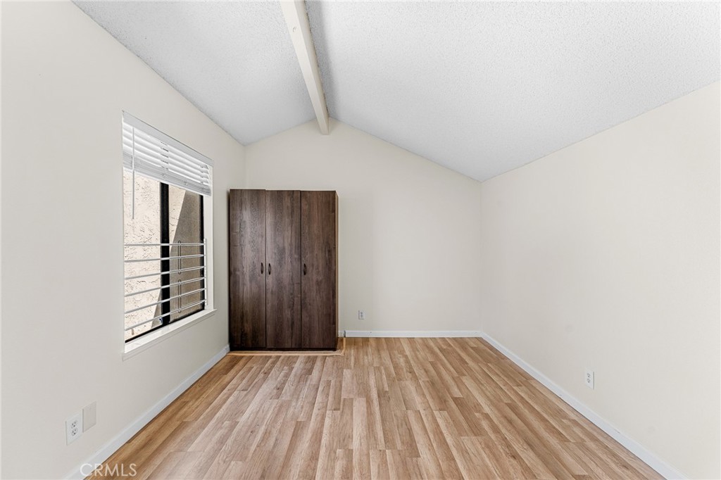 1974 E Lynwood Drive 3E