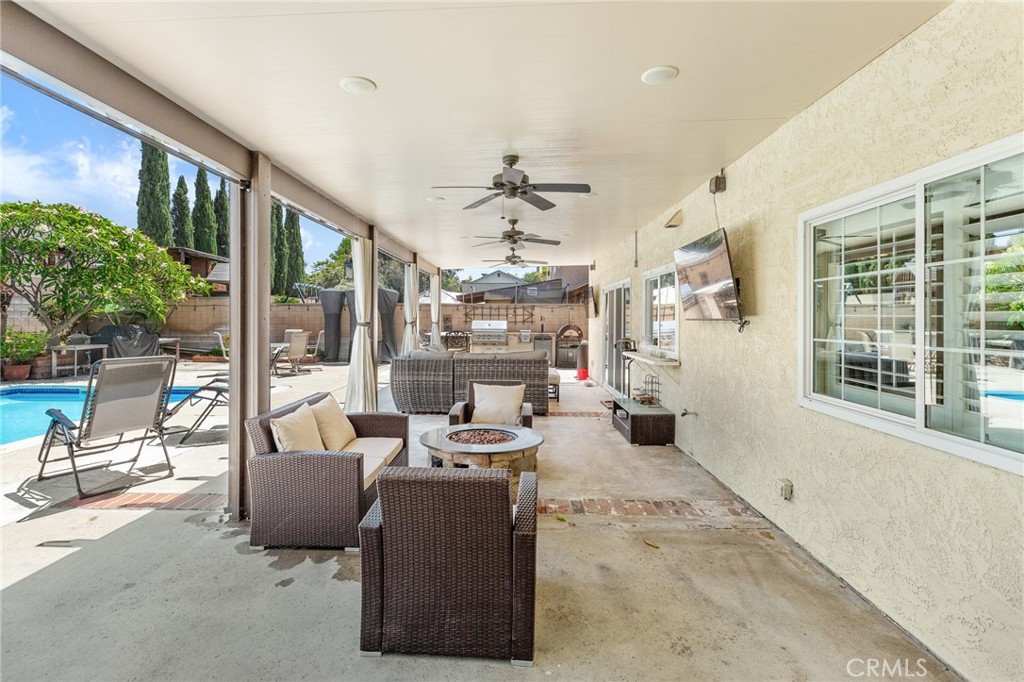 1465 E Tam O Shanter Street