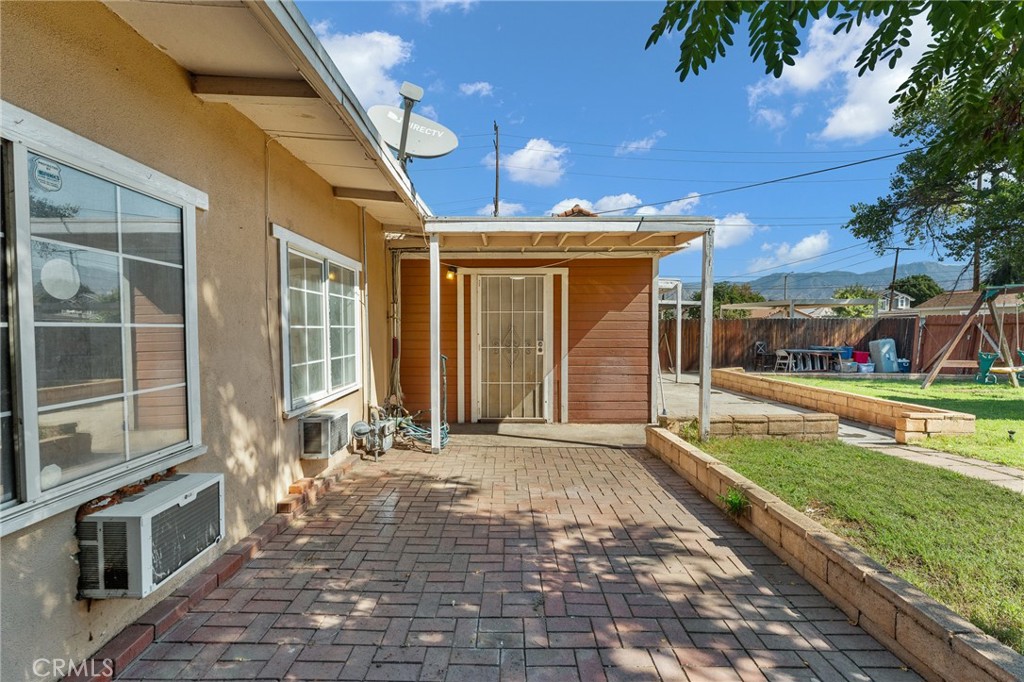 1734 Orange Street