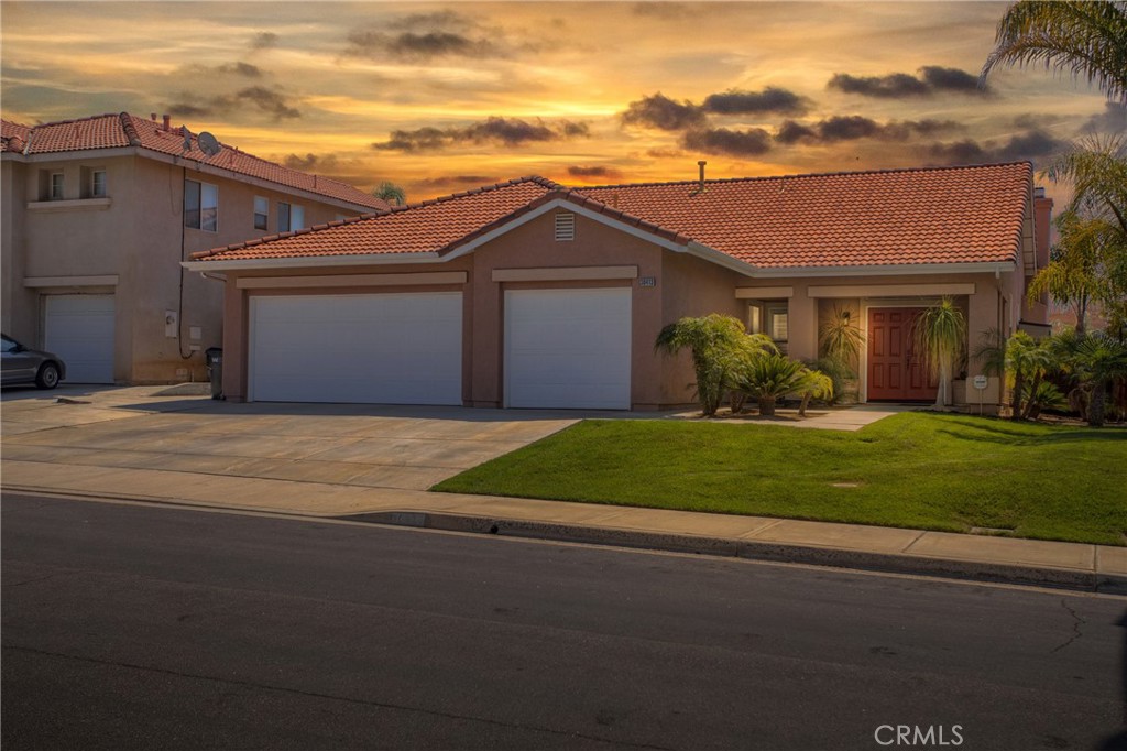 30413 Avenida Caylee