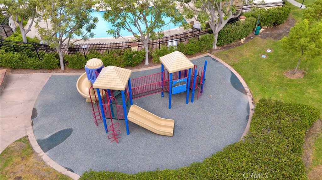 21045 Flower Glen 89