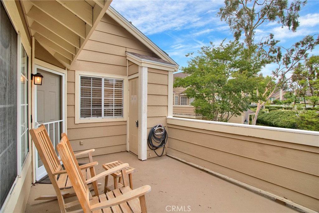 21045 Flower Glen 89