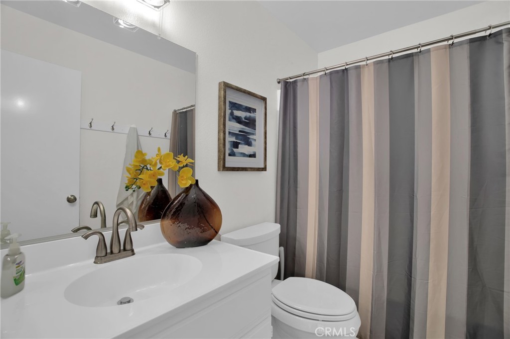 21045 Flower Glen 89