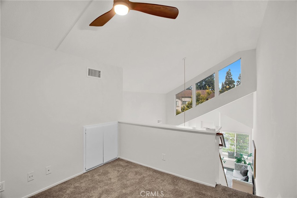 21045 Flower Glen 89