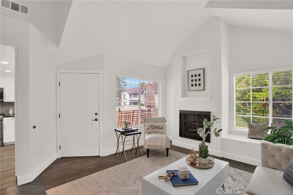 21045 Flower Glen 89