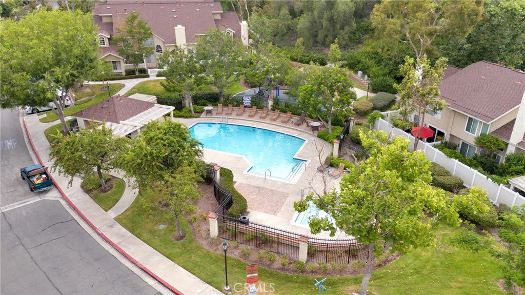 21045 Flower Glen 89