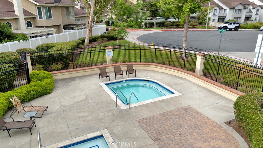 21045 Flower Glen 89