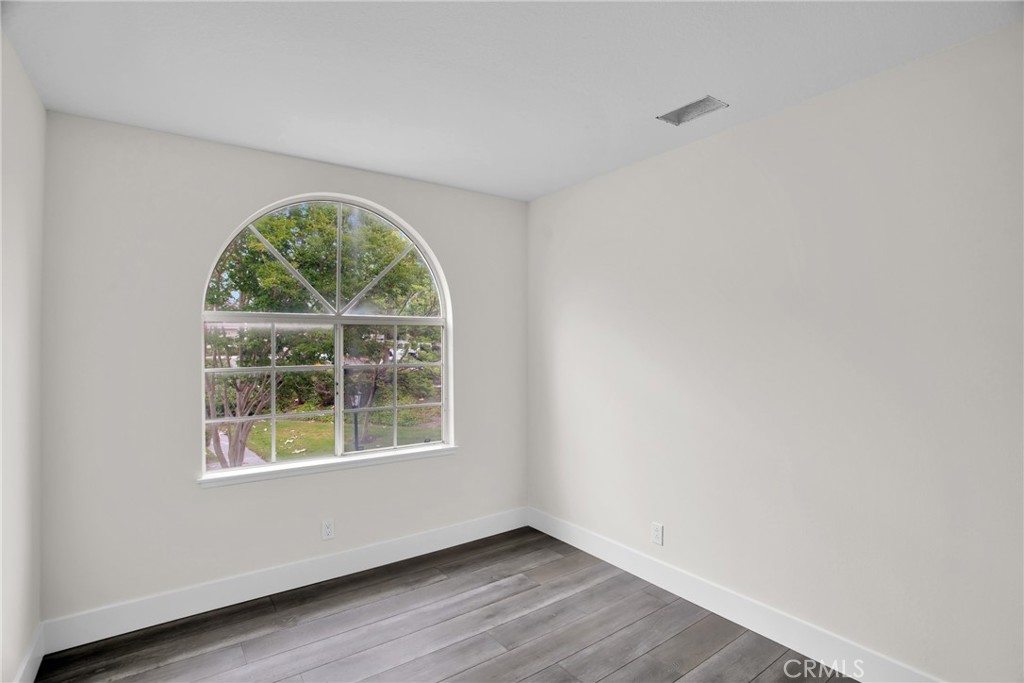 21045 Flower Glen 89