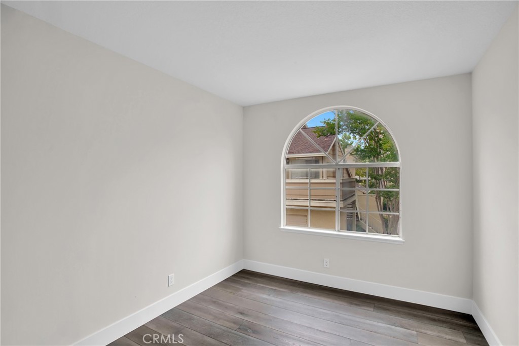 21045 Flower Glen 89