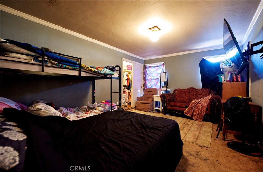 3137 Valencia Avenue