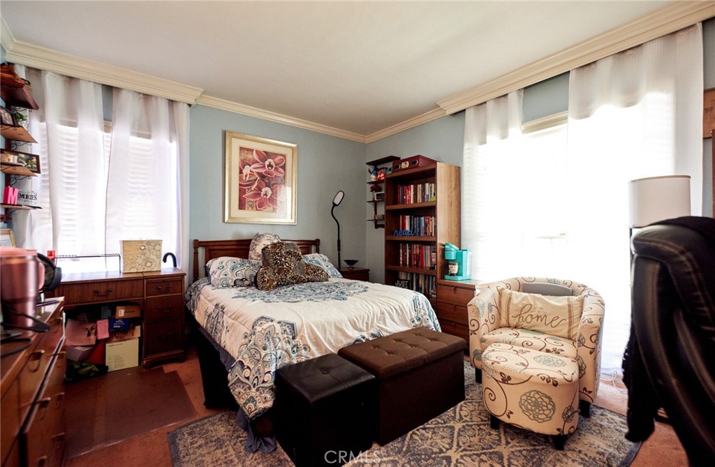 3137 Valencia Avenue