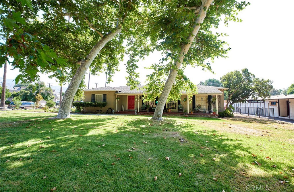 3137 Valencia Avenue