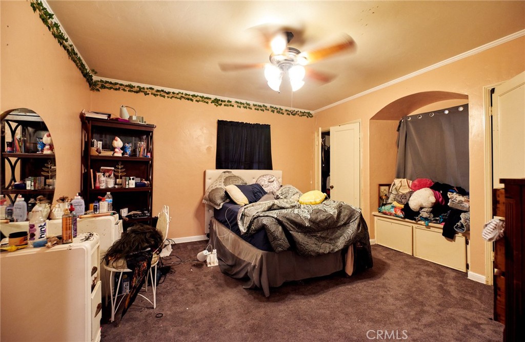 3137 Valencia Avenue