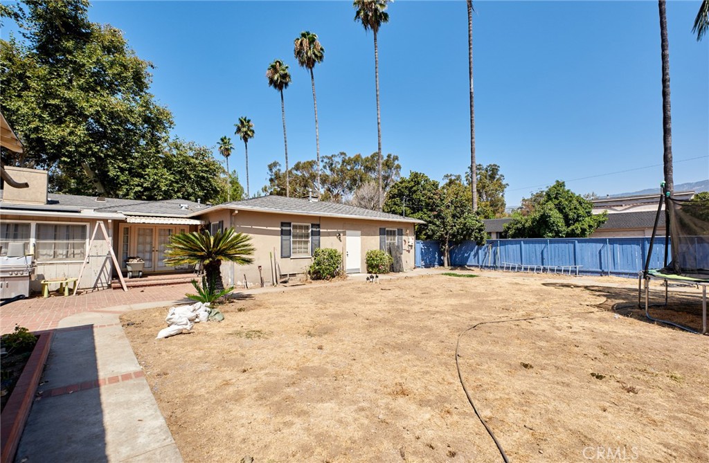 3137 Valencia Avenue