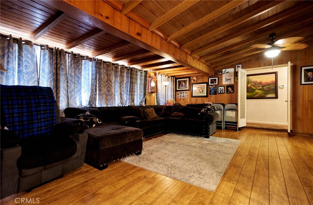 3137 Valencia Avenue