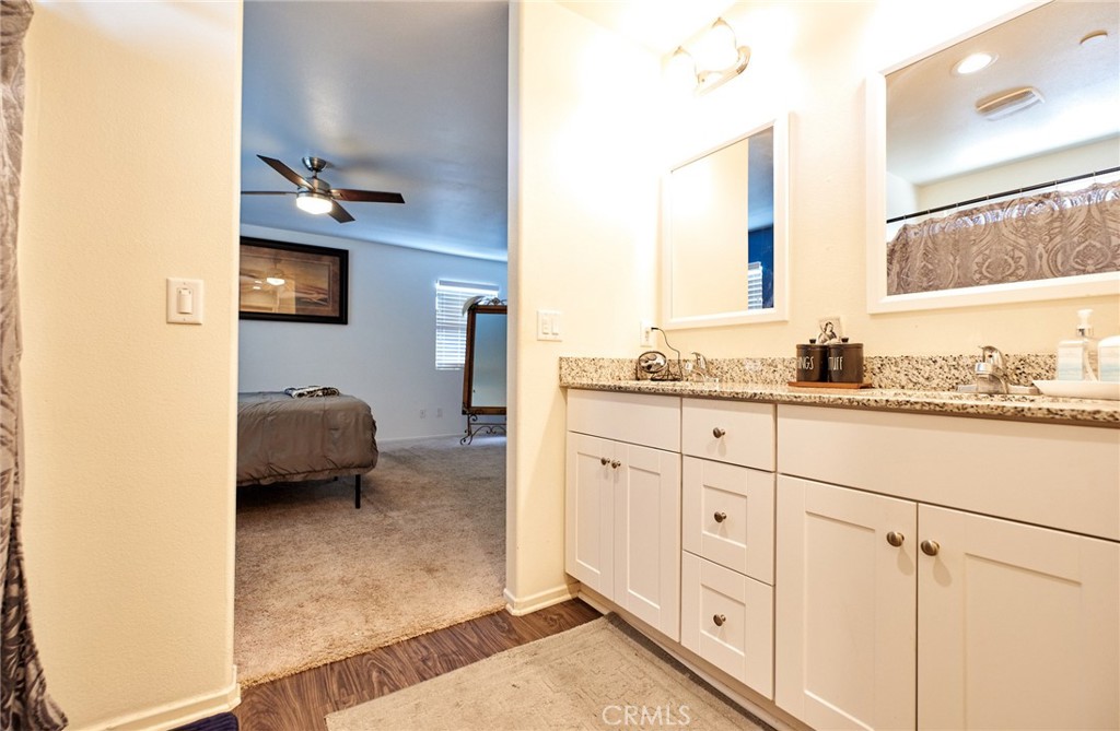 255 Starling Way