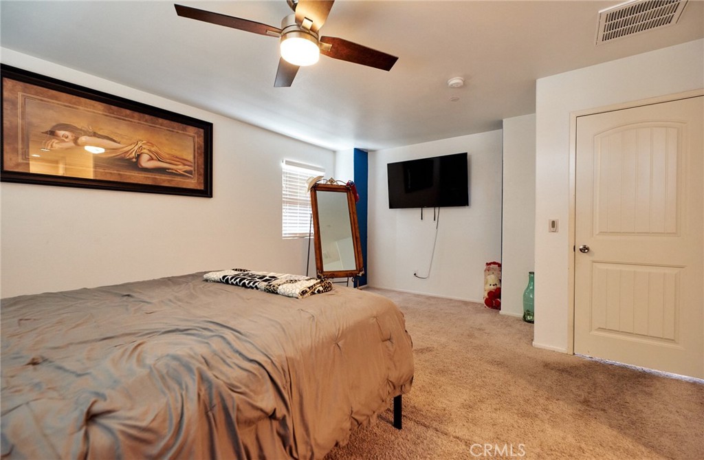 255 Starling Way