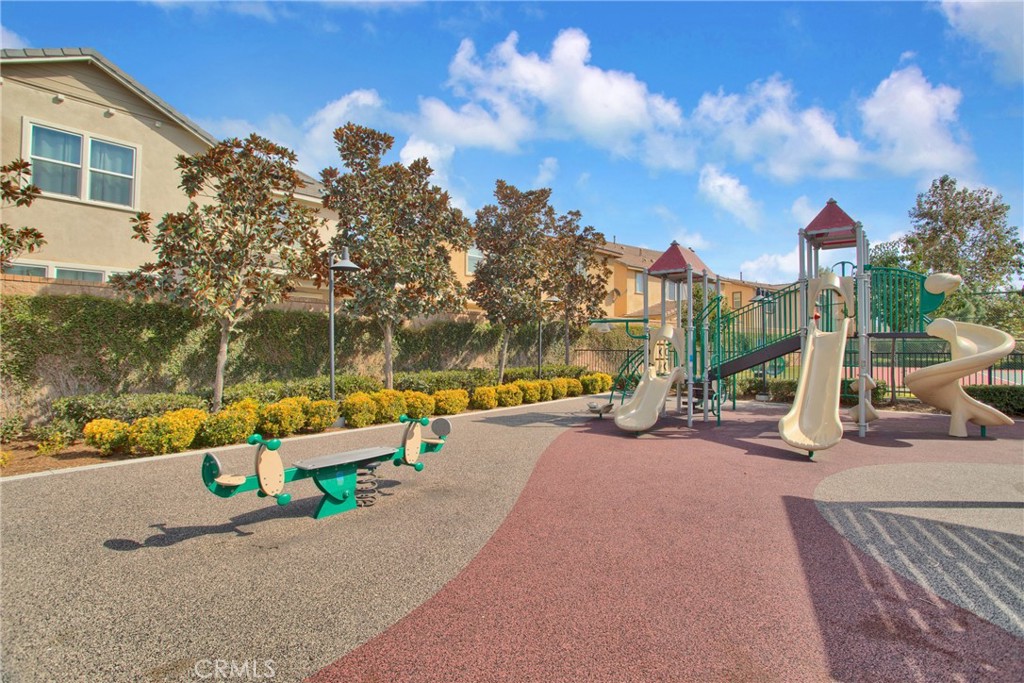 3178 E Perennial Drive