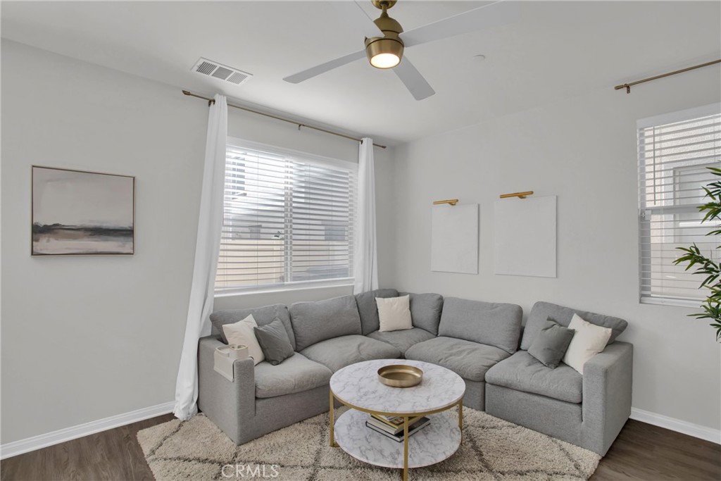 3178 E Perennial Drive