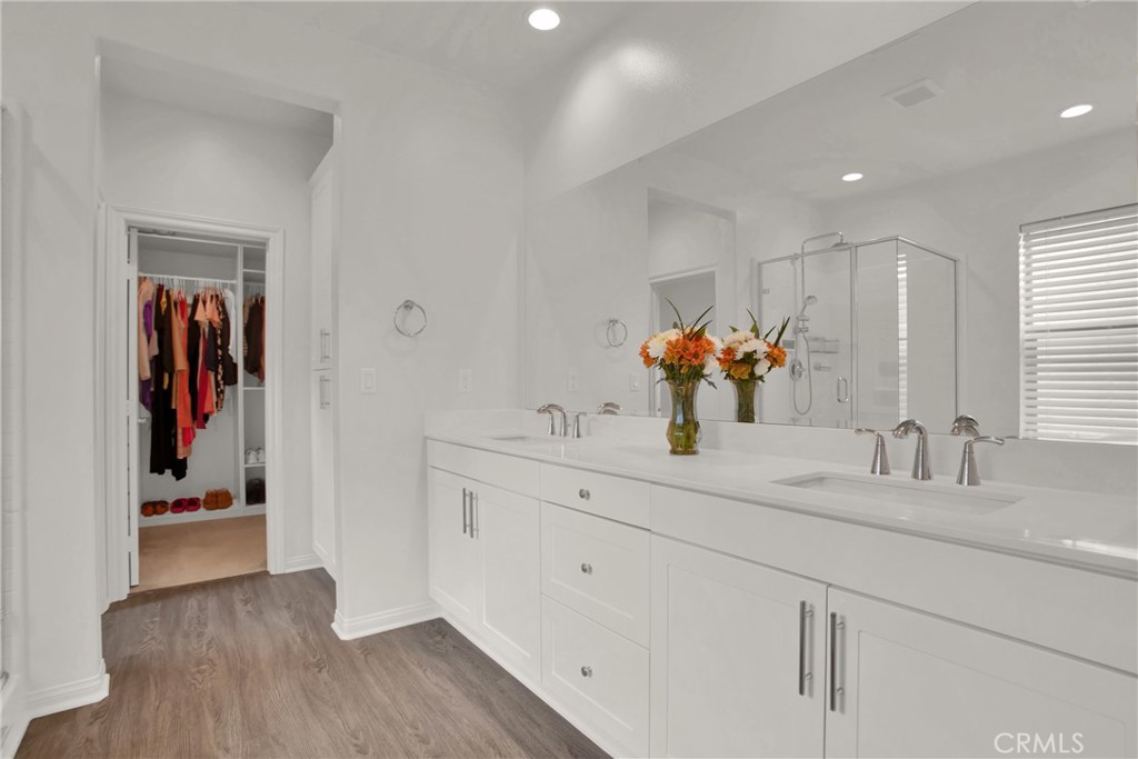 3178 E Perennial Drive