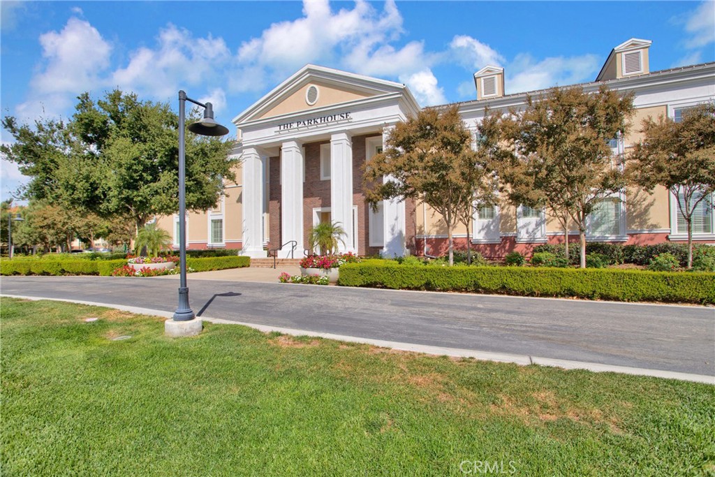 3178 E Perennial Drive