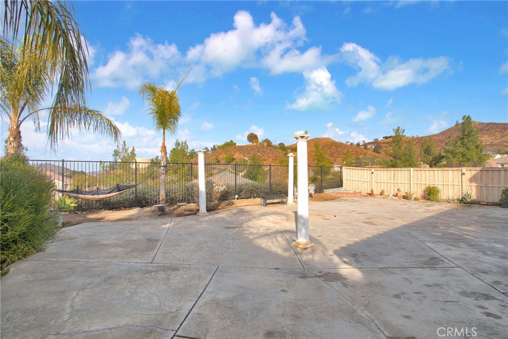 35476 Suncrest Drive