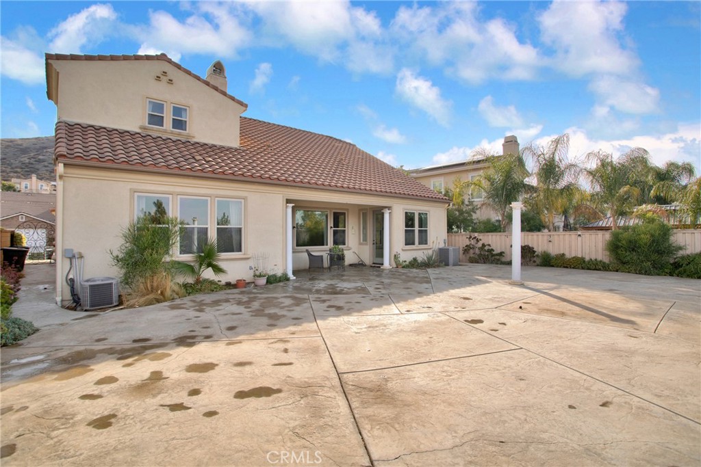35476 Suncrest Drive