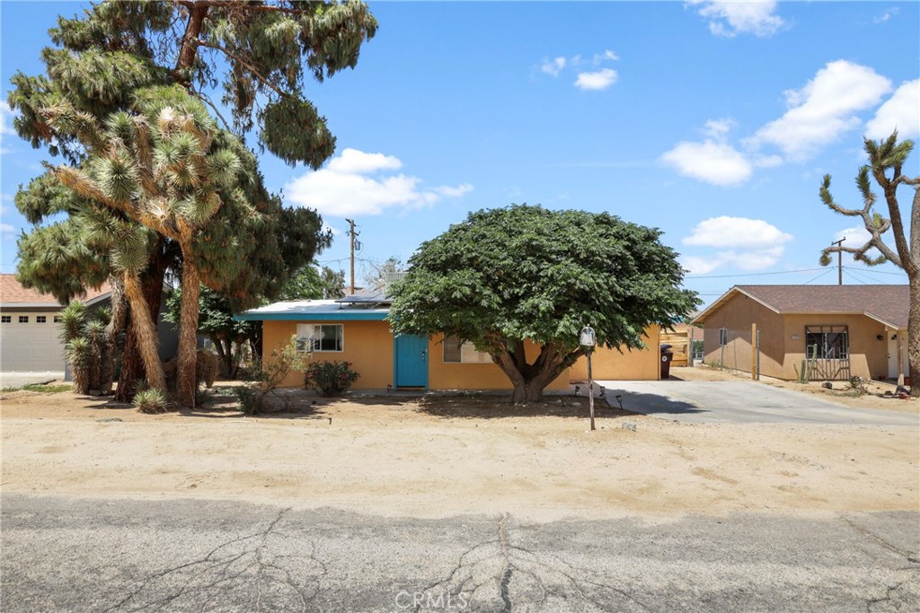 61516 Valley View Drive