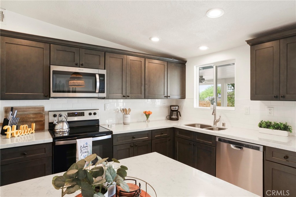 61516 Valley View Drive