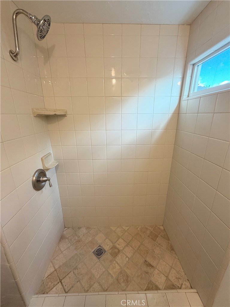 13576 California 34A