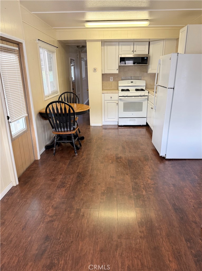 13576 California 34A