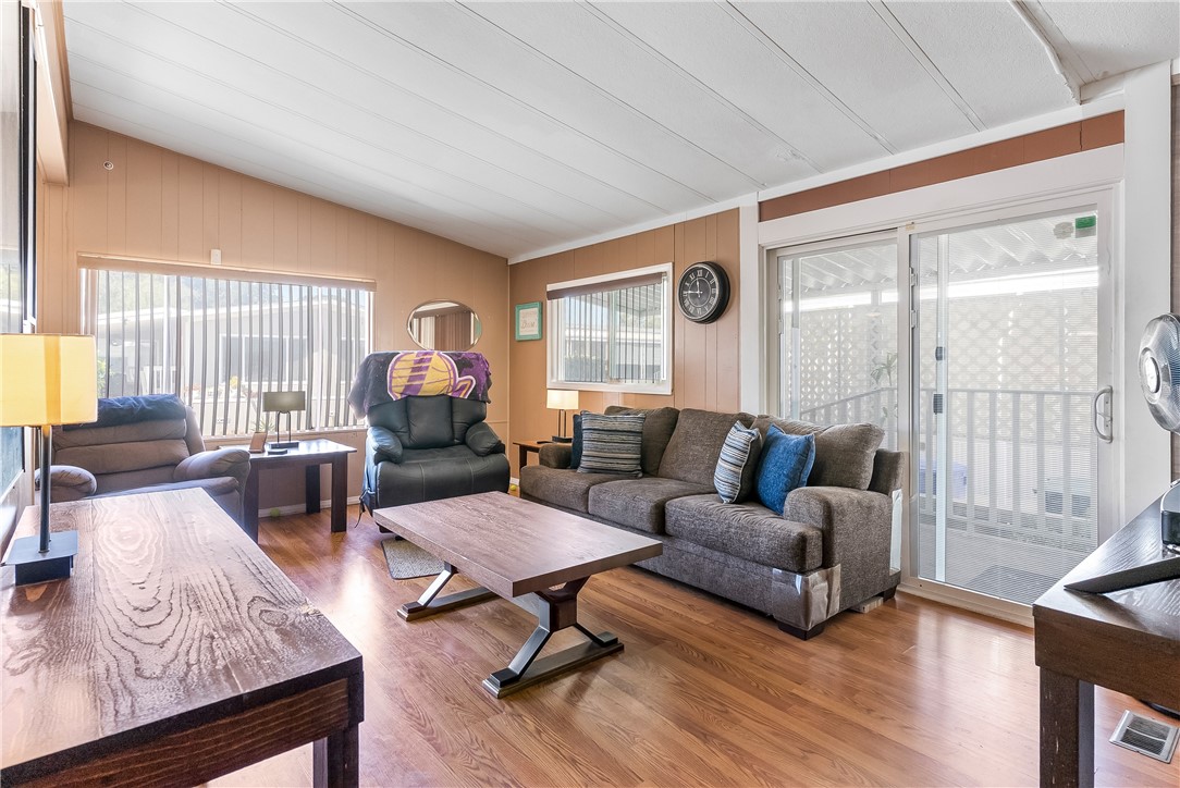 929 E Foothill Boulevard 155