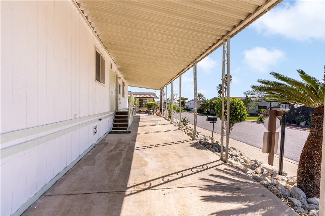 929 E Foothill Boulevard 155