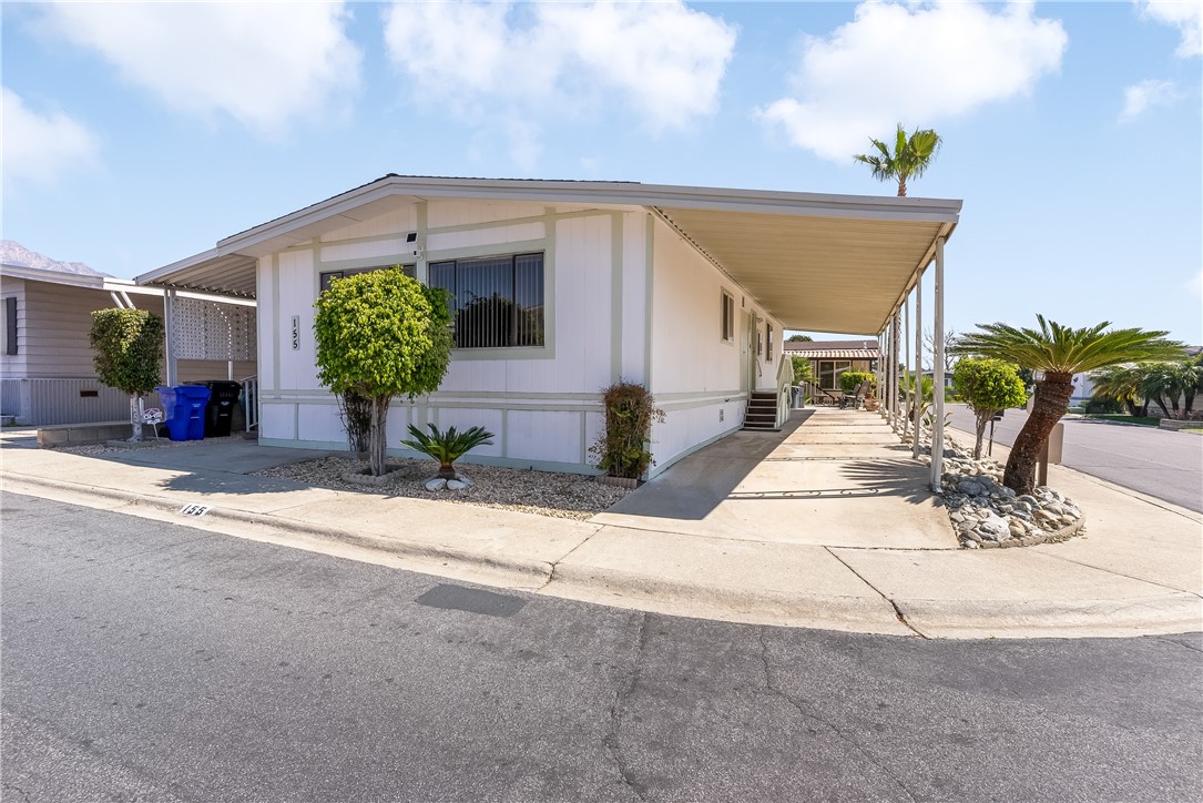 929 E Foothill Boulevard 155